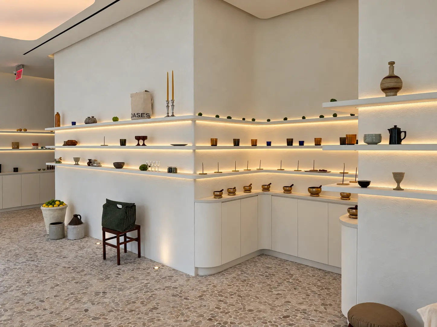Oases — interior view 6